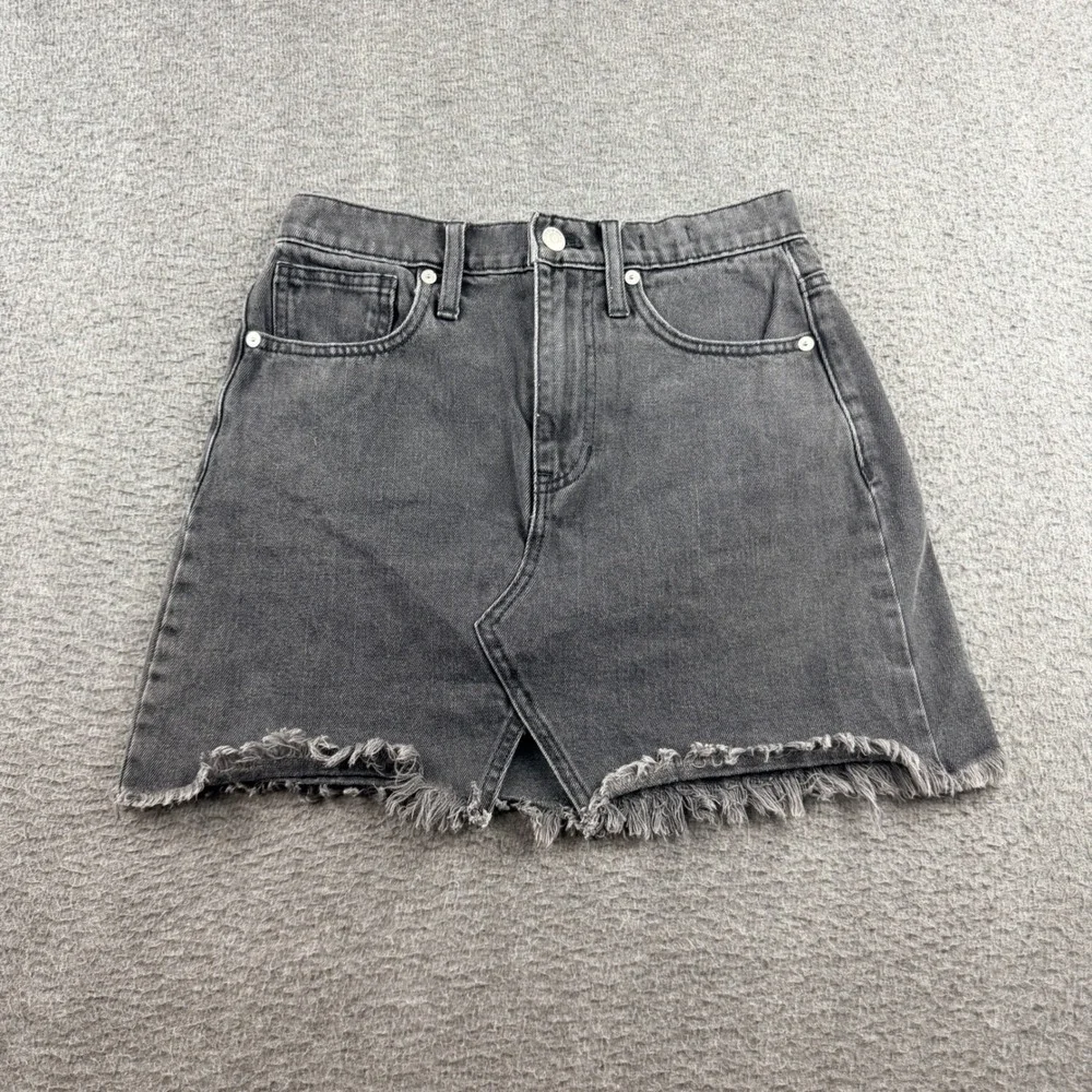 Madewell Rigid‎ Denim A-Line Mini Skirt Lunar Wash Black Raw Hem Women's Size 24
